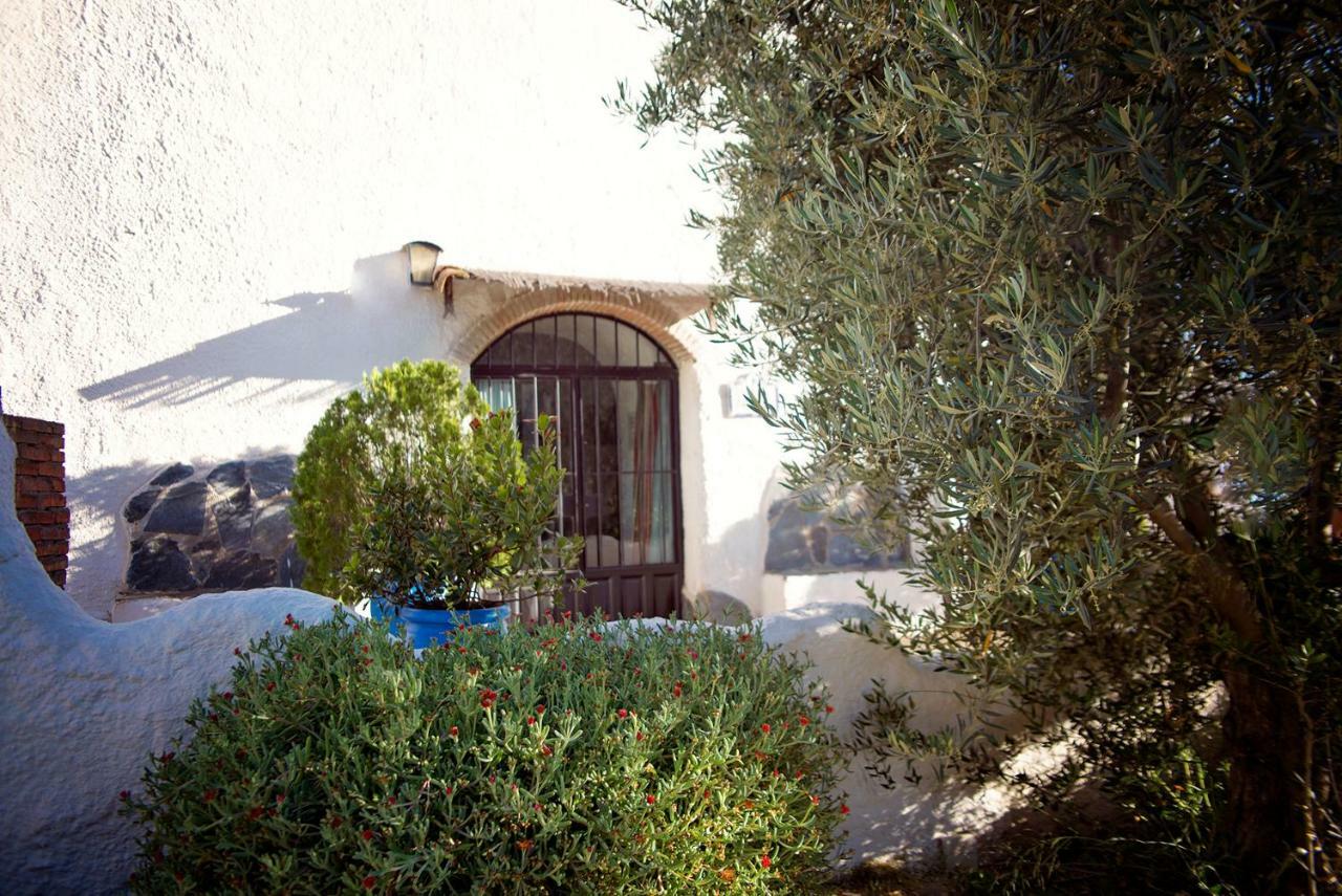 Cuevas De Rolando Guest House กวาดิกซ์ ภายนอก รูปภาพ