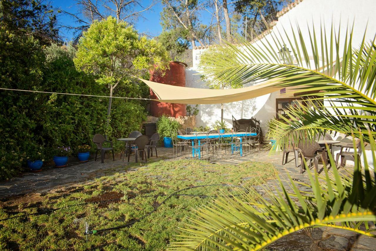 Cuevas De Rolando Guest House กวาดิกซ์ ภายนอก รูปภาพ